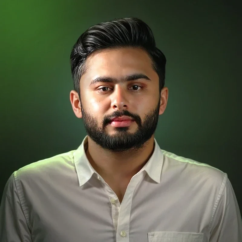 Qamar Abbas